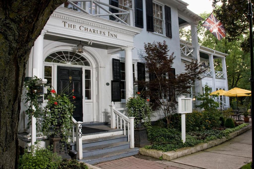 The Charles Hotel Niagara-on-the-Lake Exterior foto